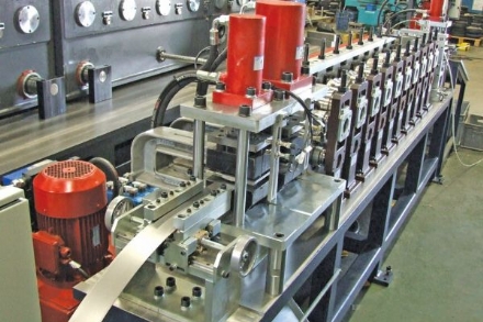 Çelik Kapi Üretim Makinaları