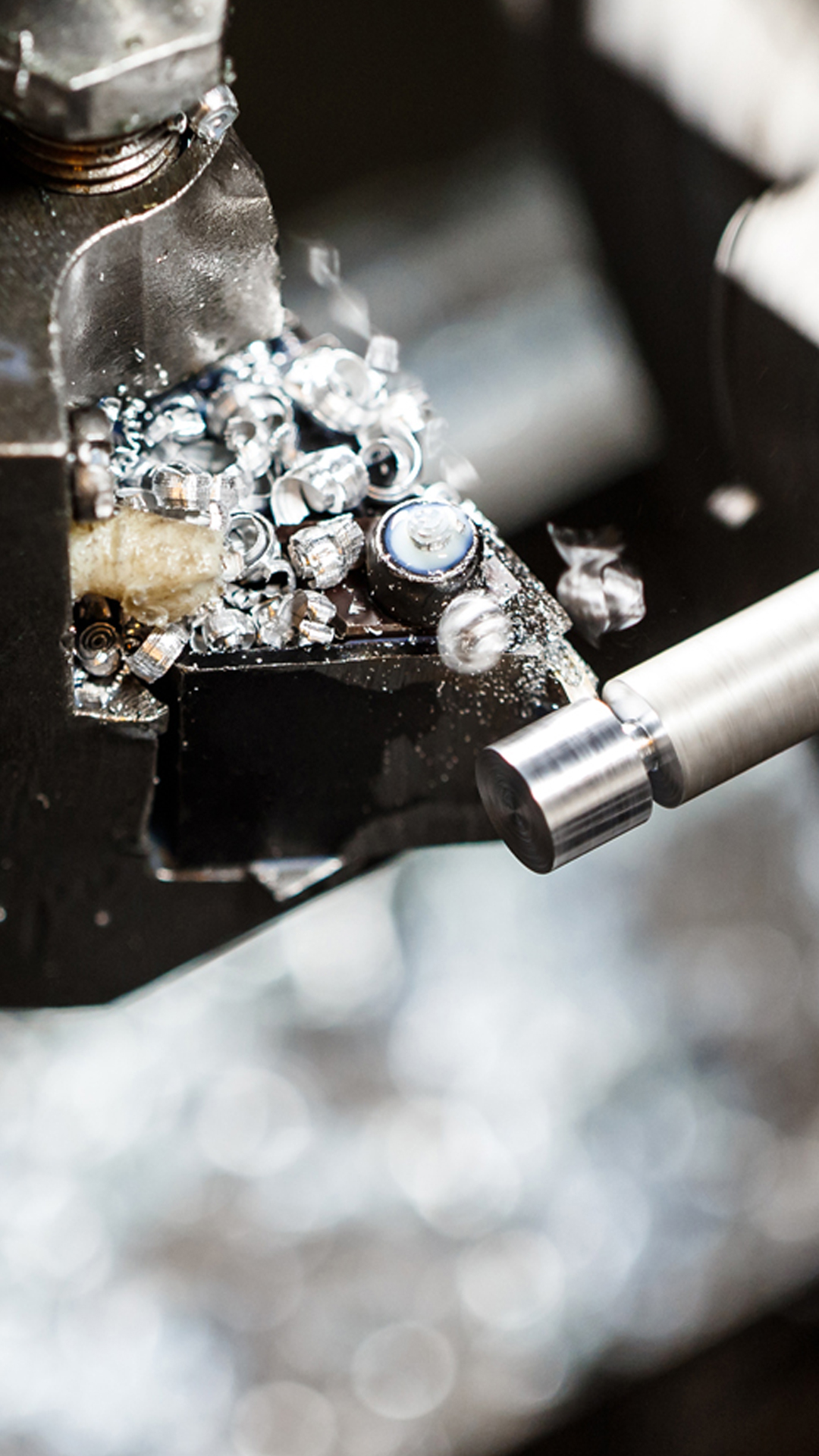 Yüksek Hassasiyet ve Teknoloji